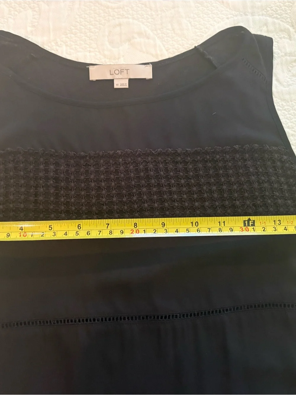LOFT Black Sleeveless Tiered Textured Blouse
